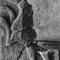 Церковь Покрова на Нерли. Камень с фрагментарным изображением барса (из несохранившейся пристройки к церкви Покрова)