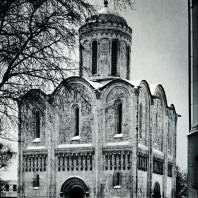 Владимир на Клязьме. Дмитриевский собор. Вид с западной стороны. 1193-1197