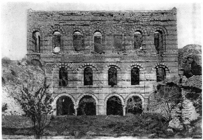 Константинополь. Дворец Текфур-Серай. Внутренний (дворовый) фасад
