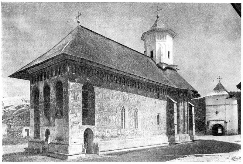 Монастырь Молдовица. Церковь, 1532 г. Общий вид с юго-востока