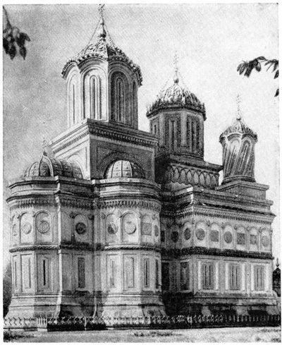 Куртя де Арджеш. Епископская церковь, 1512— 1517 гг. Общий вид с северо-востока