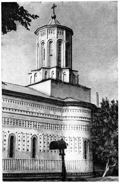 Яссы. Монастырь Ароняну. Церковь, 1594 г. Вид с юга
