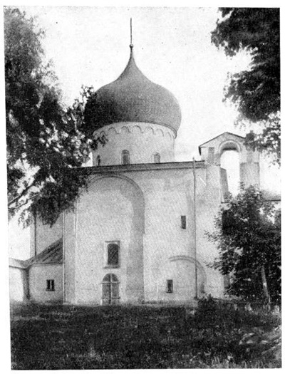 Псков. Собор Мирожского монастыря. Общий вид с севера
