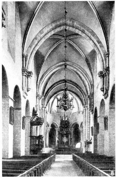 Варнхем. Монастырская церковь, окончена в 1266 г.