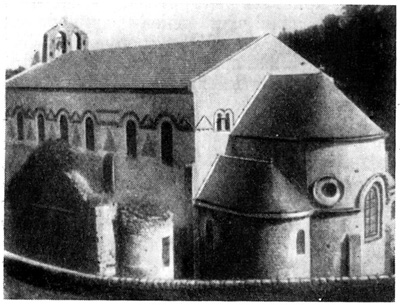 Сен Женеру. Монастырская церковь, около 950 г.