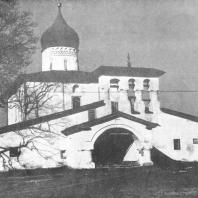 Псков. Церковь Воскресение «со Стадища». 1532 г.