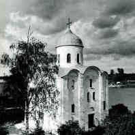 Старая Ладога. Церковь Георгия. Общий вид с юго-запада. Вторая половина XII в.