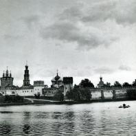 Москва. Ново-Девичий монастырь. Общий вид с северозападной стороны