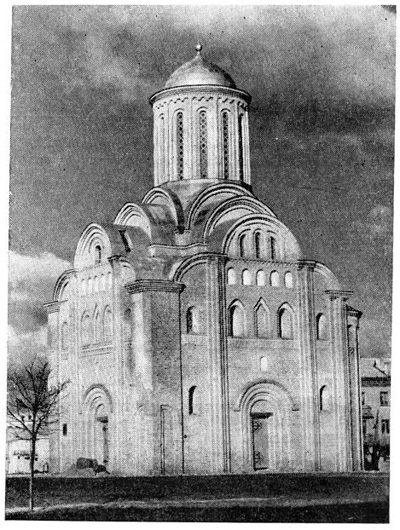 Чернигов. Пятницкая церковь. Вид с юго-запада после реставрации