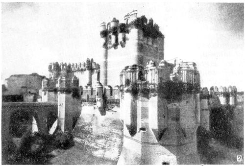 замок Лa Кока, конец XV в.